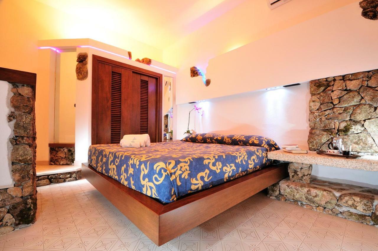 Residence L'Ea Di Lavru - Appartamenti Mono-Bilo-Trilocali Порто-Сан-Паоло Экстерьер фото