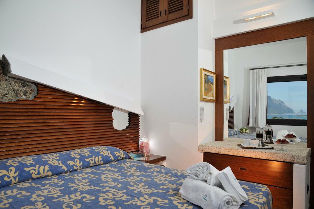 Residence L'Ea Di Lavru - Appartamenti Mono-Bilo-Trilocali Порто-Сан-Паоло Экстерьер фото