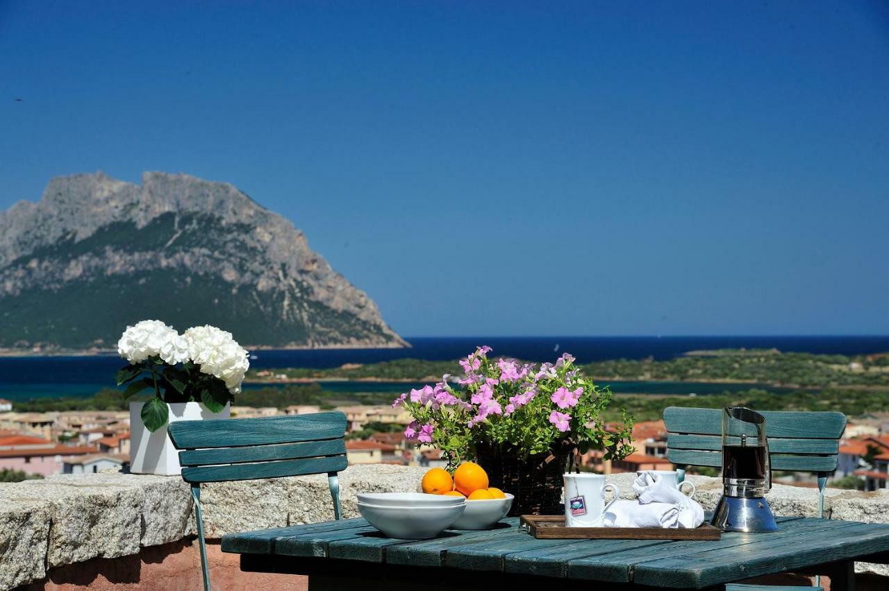 Residence L'Ea Di Lavru - Appartamenti Mono-Bilo-Trilocali Порто-Сан-Паоло Экстерьер фото
