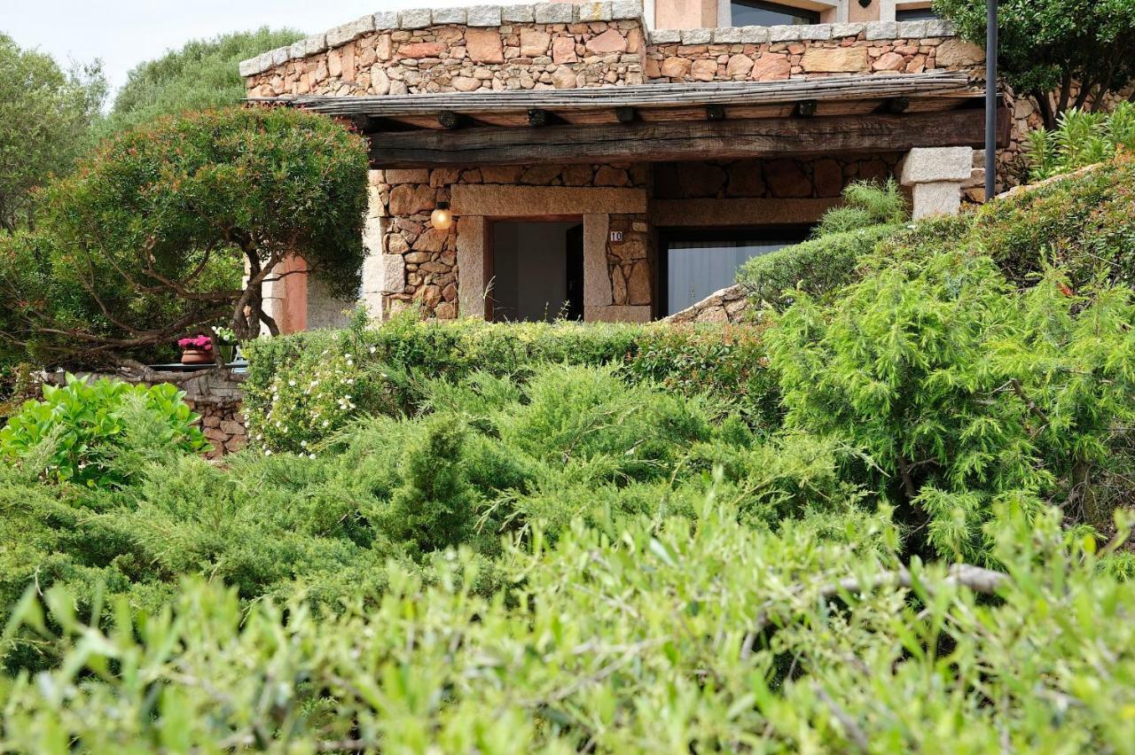 Residence L'Ea Di Lavru - Appartamenti Mono-Bilo-Trilocali Порто-Сан-Паоло Экстерьер фото