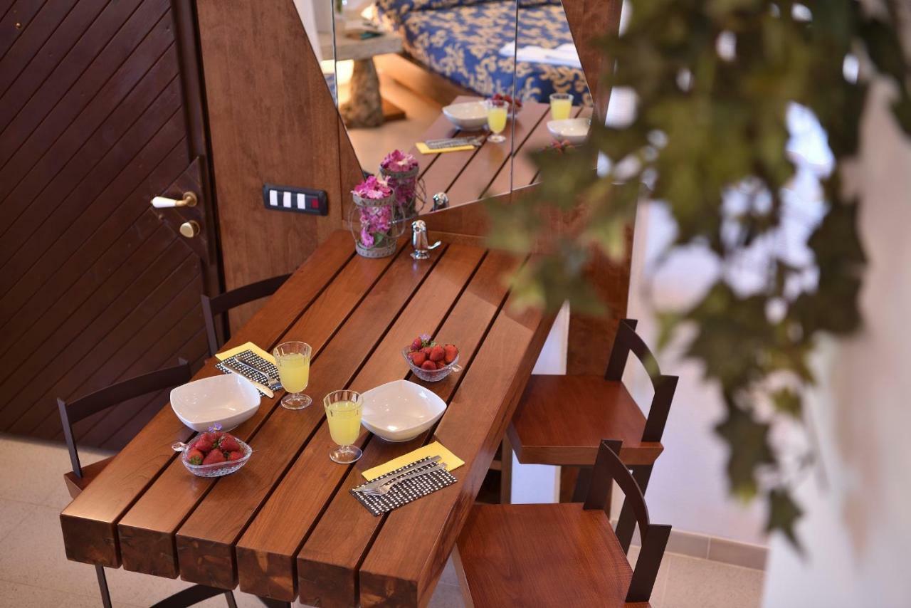 Residence L'Ea Di Lavru - Appartamenti Mono-Bilo-Trilocali Порто-Сан-Паоло Экстерьер фото